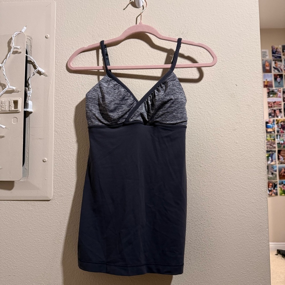 Lululemon athletica Embrace Tank Top - Picture 1 of 8